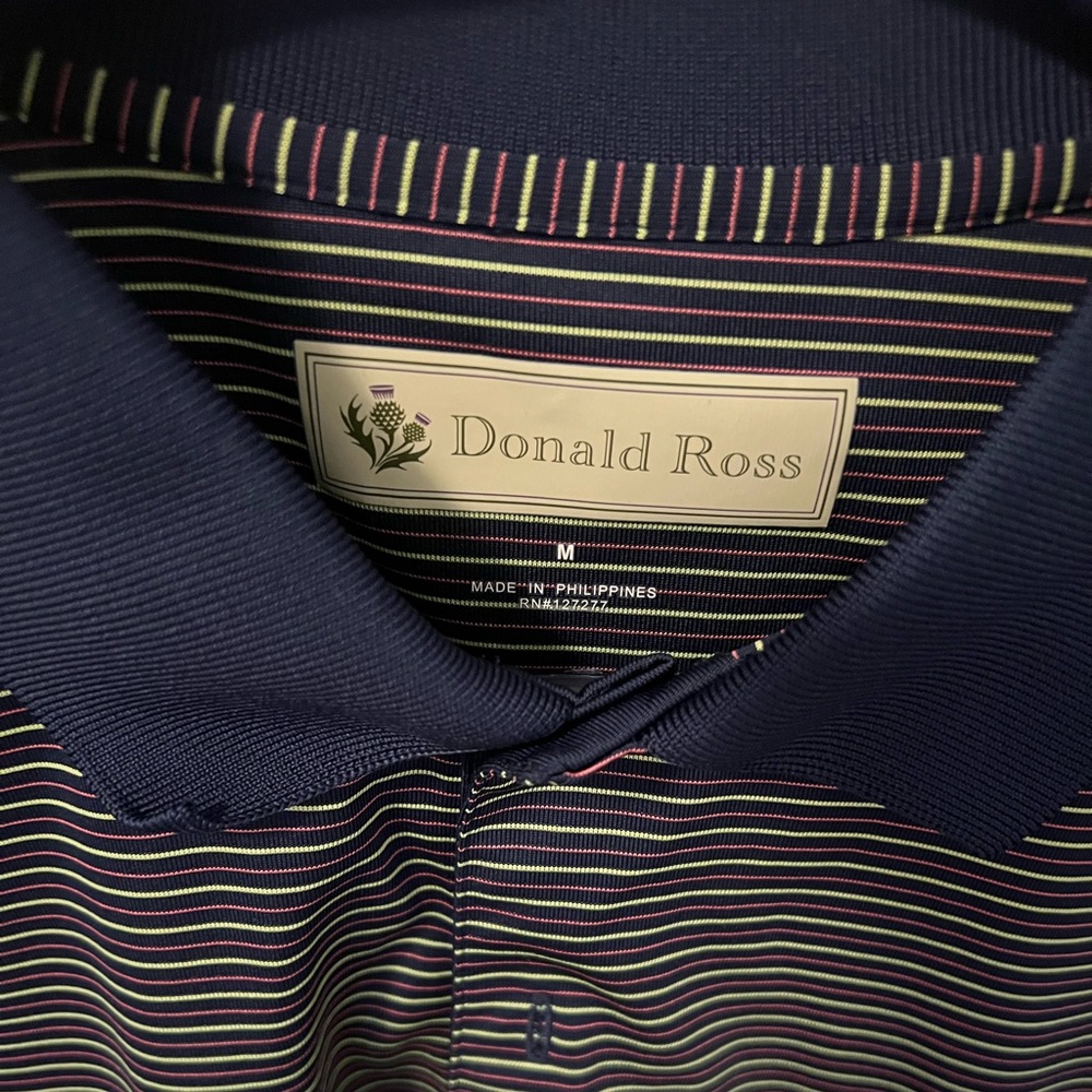 Donald Ross Golf Shirt (Size Medium) Barrington Hills Country Club Logo. - Picture 3 of 4